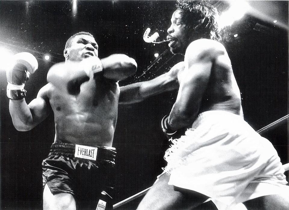 Mike Tyson vs Mitch Green